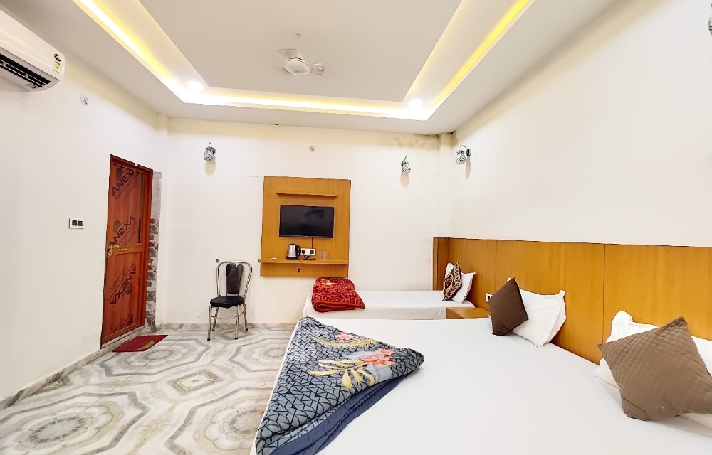 The Nirmala Palace Blog Pictures